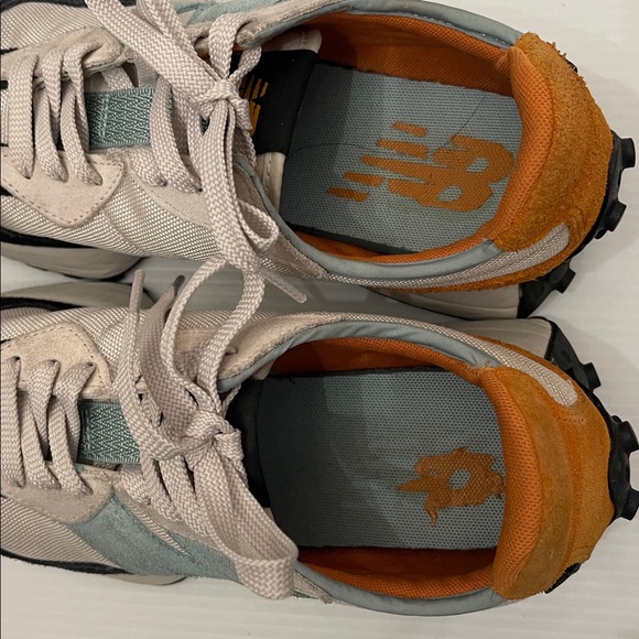 NEW BALANCE 327 CORDURA ORANGE BLUE RUNNING SNEAKERS MENS SIZE 7.5 - Picture 7 of 14